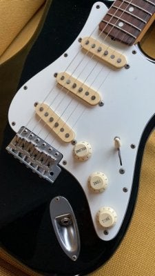 1986 Fender vintage Stratocaster MIJ ST62-55 spaghetti logo