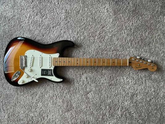 【レア】Fender roasted maple Fat 50s pickup Fender Player Stratocaster Roasted Maple Fingerboard With